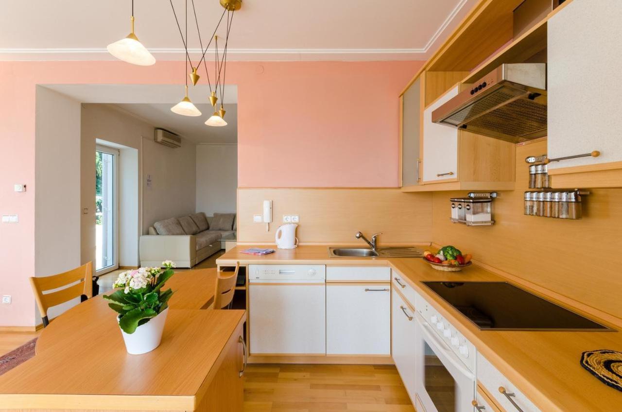Ferienwohnung Jurincic Crikvenica Zimmer foto