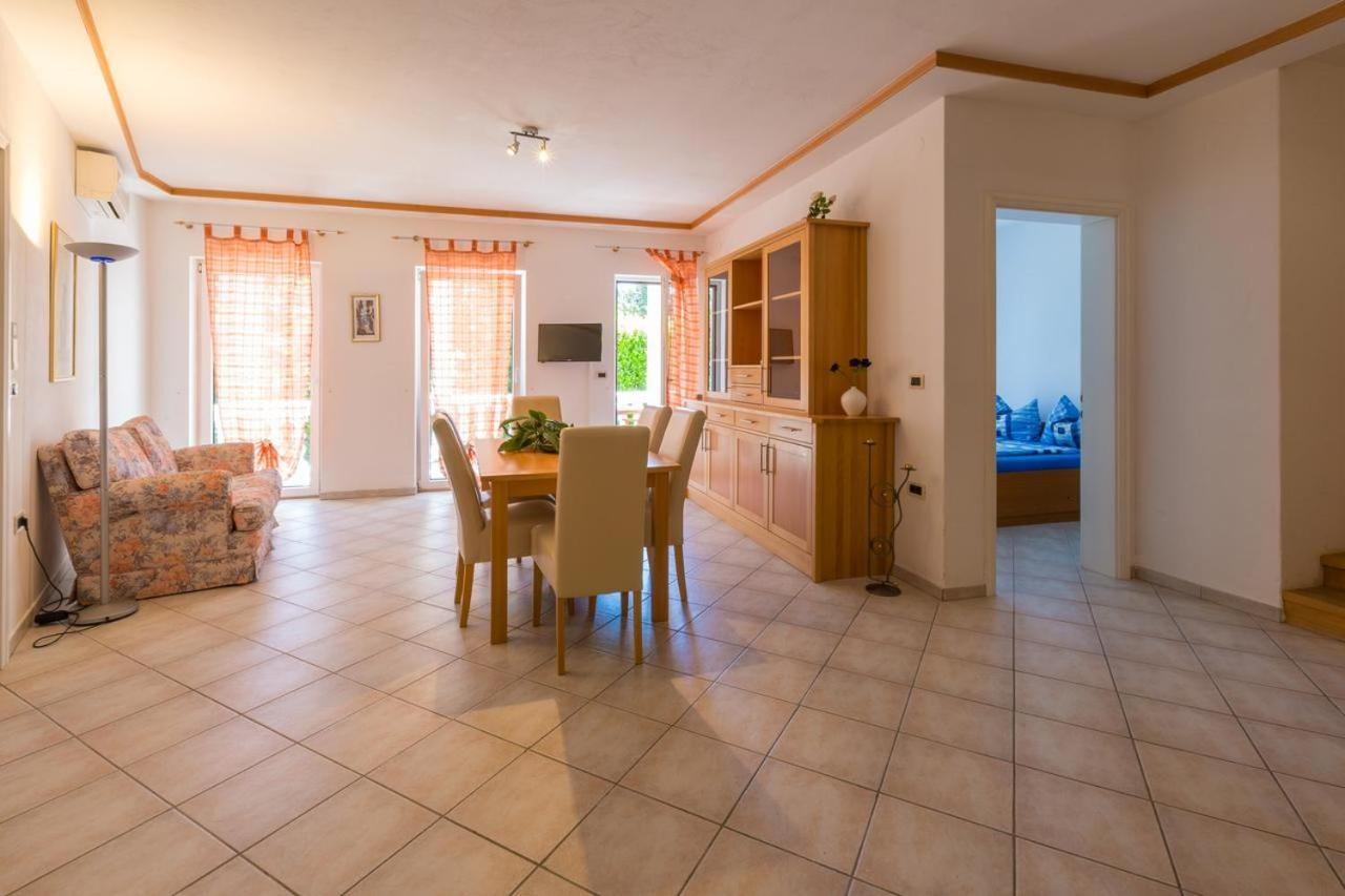 Ferienwohnung Jurincic Crikvenica Zimmer foto